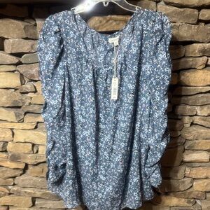 Max Studio Floral Blue and White Blouse